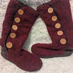 Muk Luks Women's Burgundy Button-Front Knit Winter Boots
